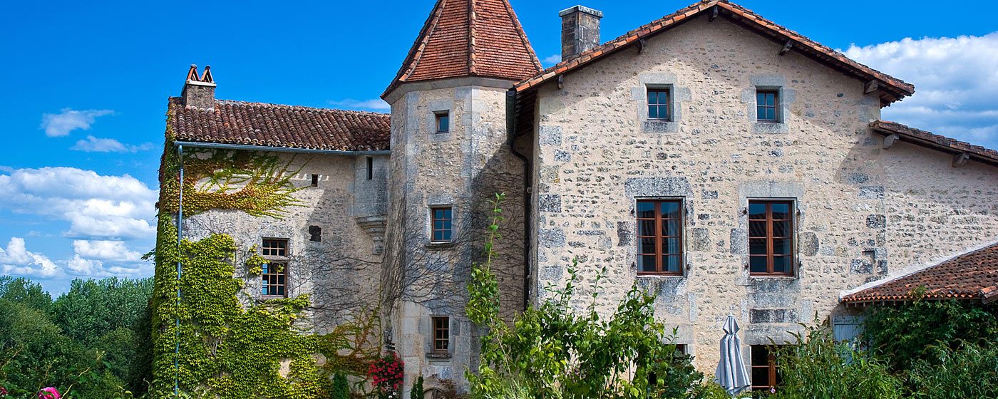Family friendly holiday cottages in France
